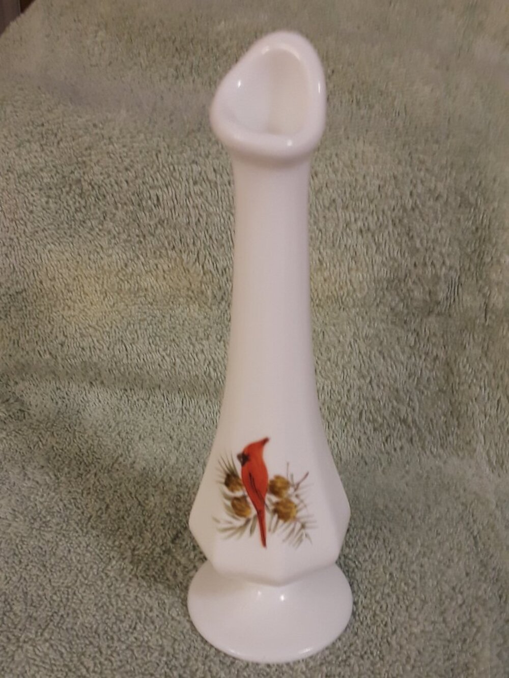 Fenton Hand-Painted Cardinal Bud Vase White - Signed Gloria Finn 7.5"